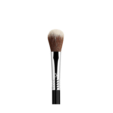F03 High Cheekbone Highlighter Brush